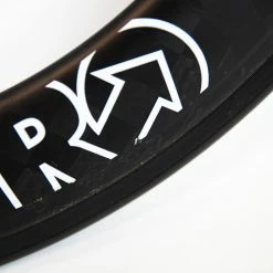 PRO TeXtreme 3-Spoke Tubular Front Wheel - Rim Brake 24 PRO TeXtreme 3-Spoke Tubular Front Wheel - Rim Brake -Racercykler Elegant Butik 8T1A0103