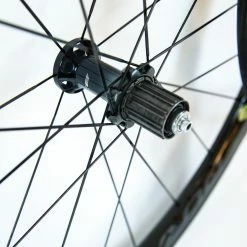 Shimano Dura-Ace C40 R9100 Tubular Wheelset - Rim Brake 19 Shimano Dura-Ace C40 R9100 Tubular Wheelset - Rim Brake -Racercykler Elegant Butik 8T1A0235