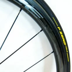 Shimano Dura-Ace C40 R9100 Tubular Wheelset - Rim Brake 25 Shimano Dura-Ace C40 R9100 Tubular Wheelset - Rim Brake -Racercykler Elegant Butik 8T1A0239