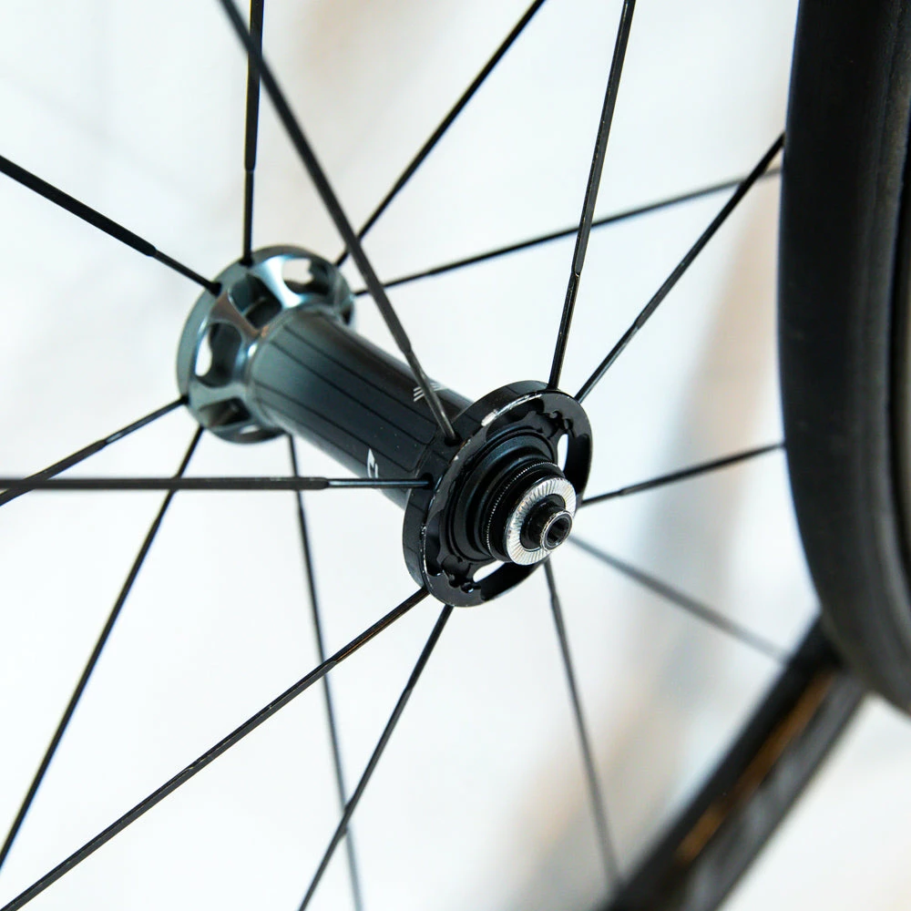 Shimano Dura-Ace C40 R9100 Tubular Wheelset - Rim Brake 6 Shimano Dura-Ace C40 R9100 Tubular Wheelset - Rim Brake - Billede 6