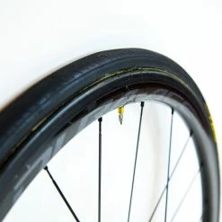 Shimano Dura-Ace C40 R9100 Tubular Wheelset - Rim Brake 27 Shimano Dura-Ace C40 R9100 Tubular Wheelset - Rim Brake -Racercykler Elegant Butik 8T1A0274