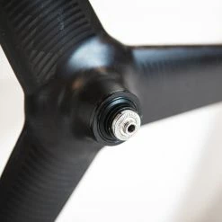 PRO TeXtreme 3-Spoke Tubular Front Wheel - Rim Brake 18 PRO TeXtreme 3-Spoke Tubular Front Wheel - Rim Brake -Racercykler Elegant Butik 8T1A9977