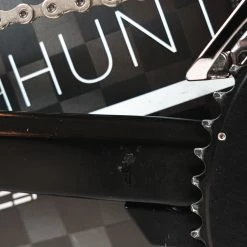 BMC Timemachine 01 - 56 - Dura-Aca Di2 - Ghebrewiwet Birhane - Team Qhubeka 74 BMC Timemachine 01 - 56 - Dura-Aca Di2 - Ghebrewiwet Birhane - Team Qhubeka -Racercykler Elegant Butik DSC00685 29fef850 3397 4f8f 954b 837b86a17180