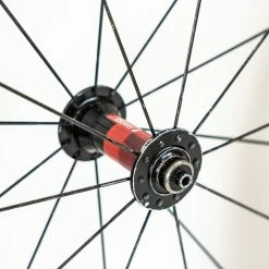 ENVE SES 5.6 AR Rear + SES 4.5 AR Front - Tubular - Wheelset - Carbon 10 ENVE SES 5.6 AR Rear + SES 4.5 AR Front - Tubular - Wheelset - Carbon -Racercykler Elegant Butik DSC03415 921d4f72 db55 4339 9175 804dce806a56