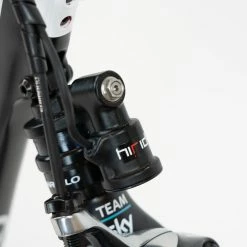 Pinarello Dogma K10 - 57.5 - C. Knees - Team Sky 37 Pinarello Dogma K10 - 57.5 - C. Knees - Team Sky -Racercykler Elegant Butik DSC03859 266b5147 1149 4dcc 9b1d e5e247858e4f