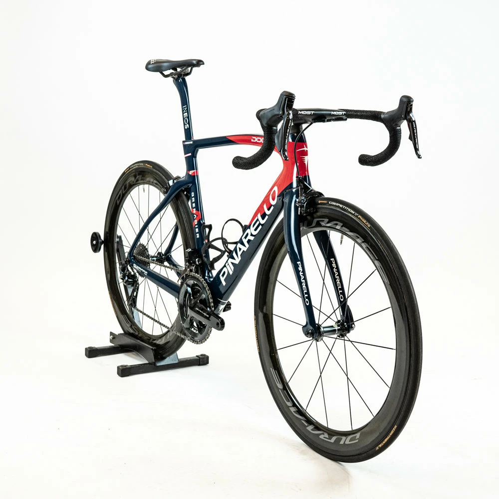Pinarello Dogma F X-Light - Geoghegan Hart - 55 - Dura-Ace DI2 - Team Ineos Grenadiers 3 Pinarello Dogma F X-Light - Geoghegan Hart - 55 - Dura-Ace DI2 - Team Ineos Grenadiers - Billede 3