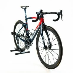 Pinarello Dogma F X-Light - Bernal - 53 - Dura-Ace DI2 - Team Ineos Grenadiers 26 Pinarello Dogma F X-Light - Bernal - 53 - Dura-Ace DI2 - Team Ineos Grenadiers -Racercykler Elegant Butik DSC05950 38be9c82 ed2c 4e29 9fed f7f3500af5bf