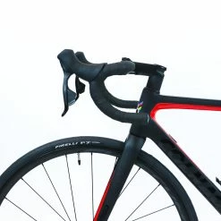 Colnago V3 Disc - 50 - SRAM Rival AXS - Black/Red 19 Colnago V3 Disc - 50 - SRAM Rival AXS - Black/Red -Racercykler Elegant Butik IMG 2555
