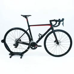 Colnago V3 Disc - 50 - SRAM Rival AXS - Black/Red