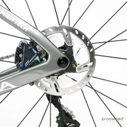 Argon 18 NItrogen Pro Disc - 54 - Ultegra Di2 - Astana Pro Team (New) 22 Argon 18 NItrogen Pro Disc - 54 - Ultegra Di2 - Astana Pro Team (New) -Racercykler Elegant Butik P1780293