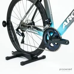 Argon 18 NItrogen Pro Disc - 54 - Ultegra Di2 - Astana Pro Team (New) 17 Argon 18 NItrogen Pro Disc - 54 - Ultegra Di2 - Astana Pro Team (New) -Racercykler Elegant Butik P1780309