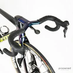 Scott Addict RC Pro Disc - S/52 - Dura-Ace Di2 - M. Nieve - Mitchelton-Scott 21 Scott Addict RC Pro Disc - S/52 - Dura-Ace Di2 - M. Nieve - Mitchelton-Scott -Racercykler Elegant Butik P1890078