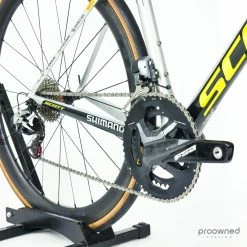 Scott Addict RC Pro - XS/49 - Dura-Ace Di2 - S. Yates - Mitchelton-Scott 33 Scott Addict RC Pro - XS/49 - Dura-Ace Di2 - S. Yates - Mitchelton-Scott -Racercykler Elegant Butik P1910791 31c30b1b ee7a 4ece 8e50 90589c267671