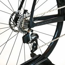 Colnago V3 Disc - 58s - SRAM Rival AXS - Black/Turqouise 26 Colnago V3 Disc - 58s - SRAM Rival AXS - Black/Turqouise -Racercykler Elegant Butik P1980498