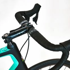 Colnago V3 Disc - 58s - SRAM Rival AXS - Black/Turqouise 27 Colnago V3 Disc - 58s - SRAM Rival AXS - Black/Turqouise -Racercykler Elegant Butik P1980501