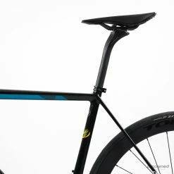 Argon 18 Gallium Pro Disc - M - Ultegra Di2 - Team Astana -Racercykler Elegant Butik Photo By Aaron Kiashek 15 b9496165 0b6f 47f2 ab30 9d9ba1df18f5