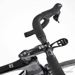 Pinarello Dogma F10 - 53 - Carbon Road Bike - Dura Ace Di2 - Team Sky 53 Pinarello Dogma F10 - 53 - Carbon Road Bike - Dura Ace Di2 - Team Sky -Racercykler Elegant Butik Photo By Aaron Kiashek 17 487b047d db04 4dec aa27 770d09b94815