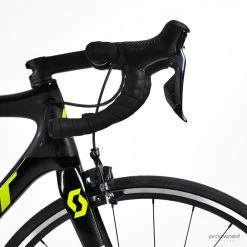 Scott Addict RC Pro - L/56 - Ultegra Di2 - Mitchelton-Scott 33 Scott Addict RC Pro - L/56 - Ultegra Di2 - Mitchelton-Scott -Racercykler Elegant Butik Photo By Aaron Kiashek 34 e77a91fe 8dcc 4897 8f1e 068c1439aa7c