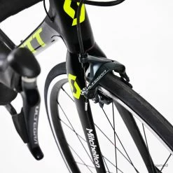 Scott Addict RC Pro - L/56 - Ultegra Di2 - Mitchelton-Scott 37 Scott Addict RC Pro - L/56 - Ultegra Di2 - Mitchelton-Scott -Racercykler Elegant Butik Photo By Aaron Kiashek 39 0f80bfff d2a7 45f5 9aed 584d2d186633