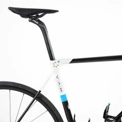 Factor O2 VAM Disc - Roadbike - Ultegra Di2 - 58 - R. Sutherland - Israel Start-Up Nation -Racercykler Elegant Butik Photo By Aaron Kiashek 49 6348f2a7 2c22 4e8b 859e 60fea52dfd8d