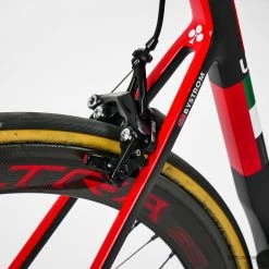 Colnago V3Rs - 54s - Campagnolo Super Record EPS 12-speed - UAE Team Emirates -Racercykler Elegant Butik Photo By Aaron Kiashek 51 e1a384ef b8c5 4548 98ac 88f2b26360fa