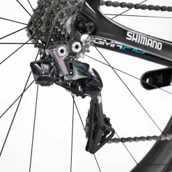 Pinarello Dogma F10 - 53 - Carbon Road Bike - Dura Ace Di2 - Team Sky 41 Pinarello Dogma F10 - 53 - Carbon Road Bike - Dura Ace Di2 - Team Sky -Racercykler Elegant Butik Photo By Aaron Kiashek 5 ba8a2e42 a255 4396 90a6 df3eceb6b34b