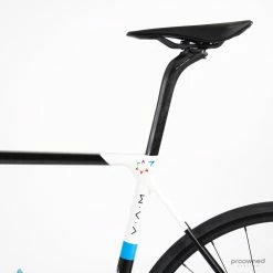 Factor O2 VAM Disc - Roadbike - Ultegra Di2 - 58 - M. Brändle - Israel Start-Up Nation -Racercykler Elegant Butik Photo By Aaron Kiashek 84